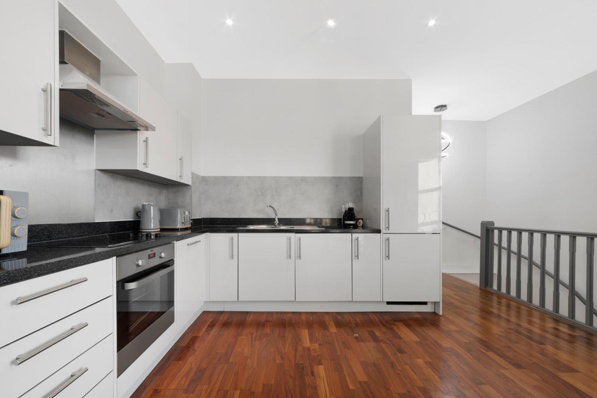 Riverside 2 Bedroom Stratford London Bagian luar foto